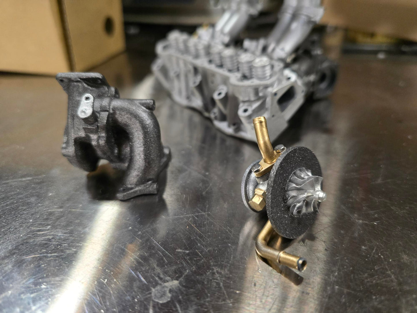 Uno Turbo i.e. scale engine 1:4 limited . Nr. 110 / 146