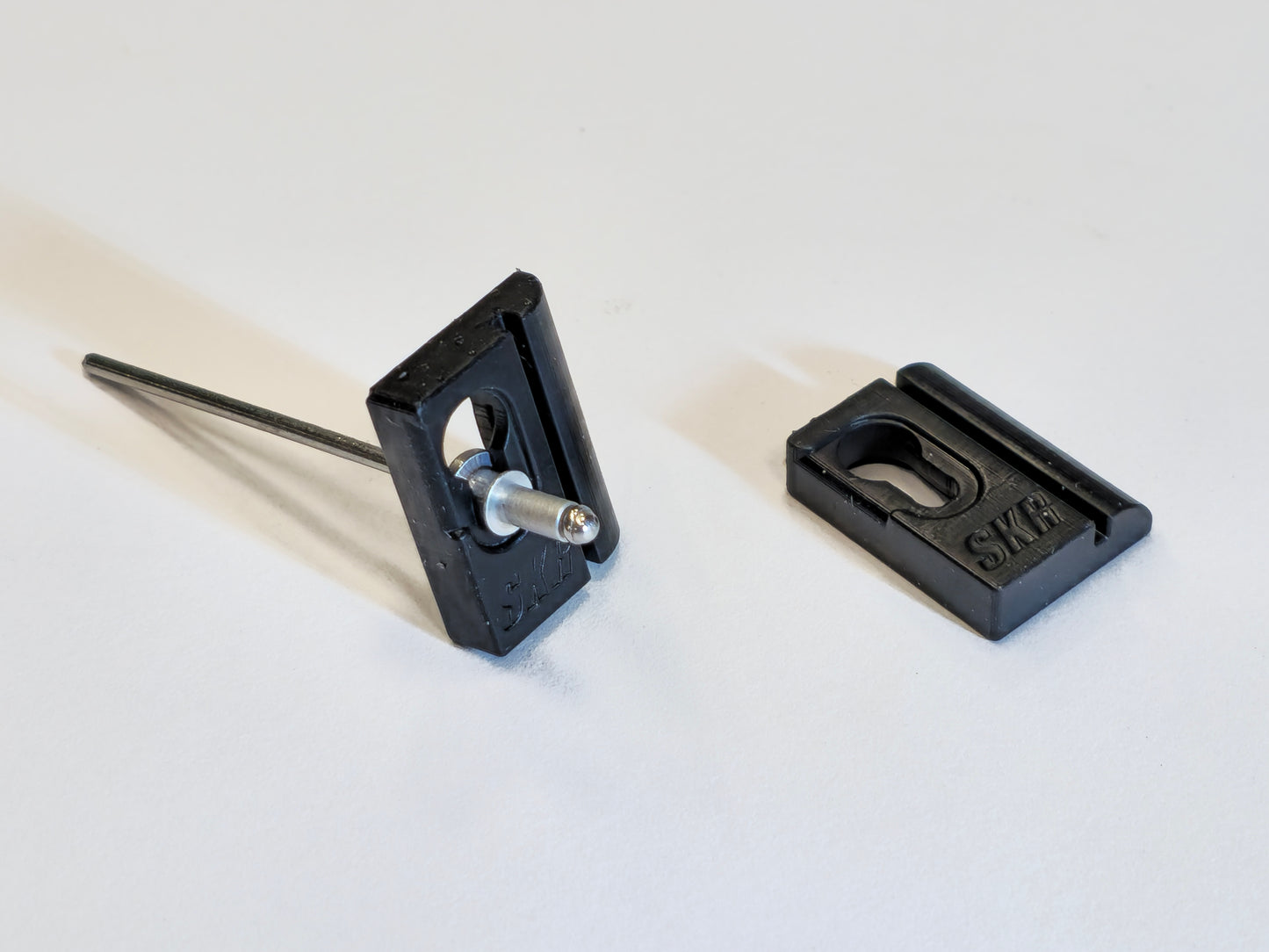 10x Clips & rivets Montreal Windshield trim / Clips & Nieten Zierleiste Windschutzscheibe