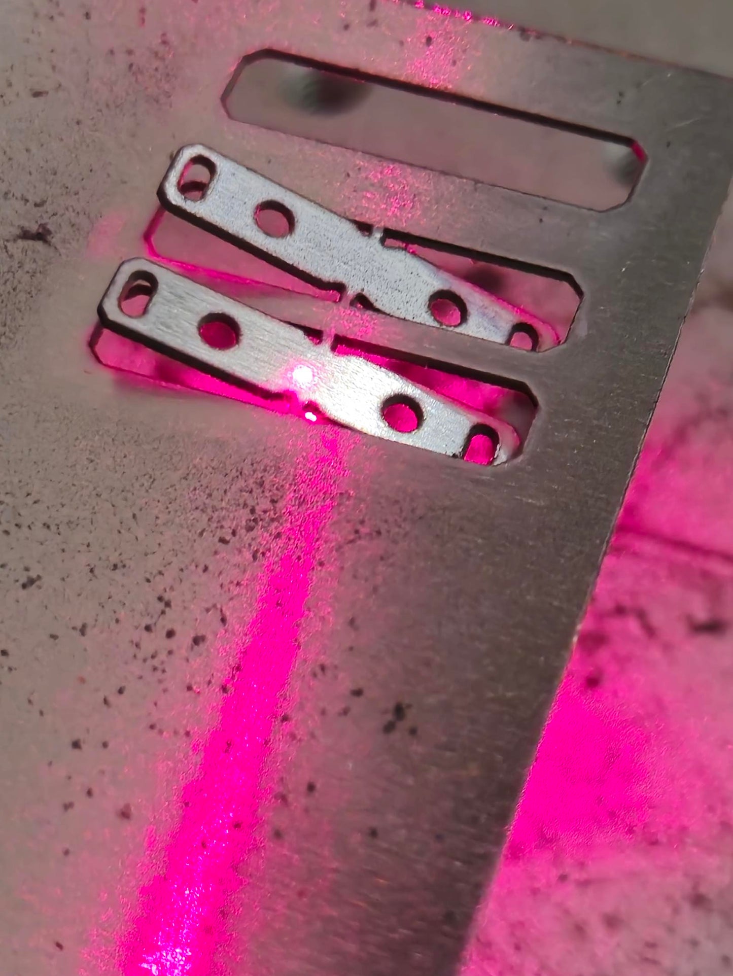 Laser engraving.  Lasergavur / Tiefengravur